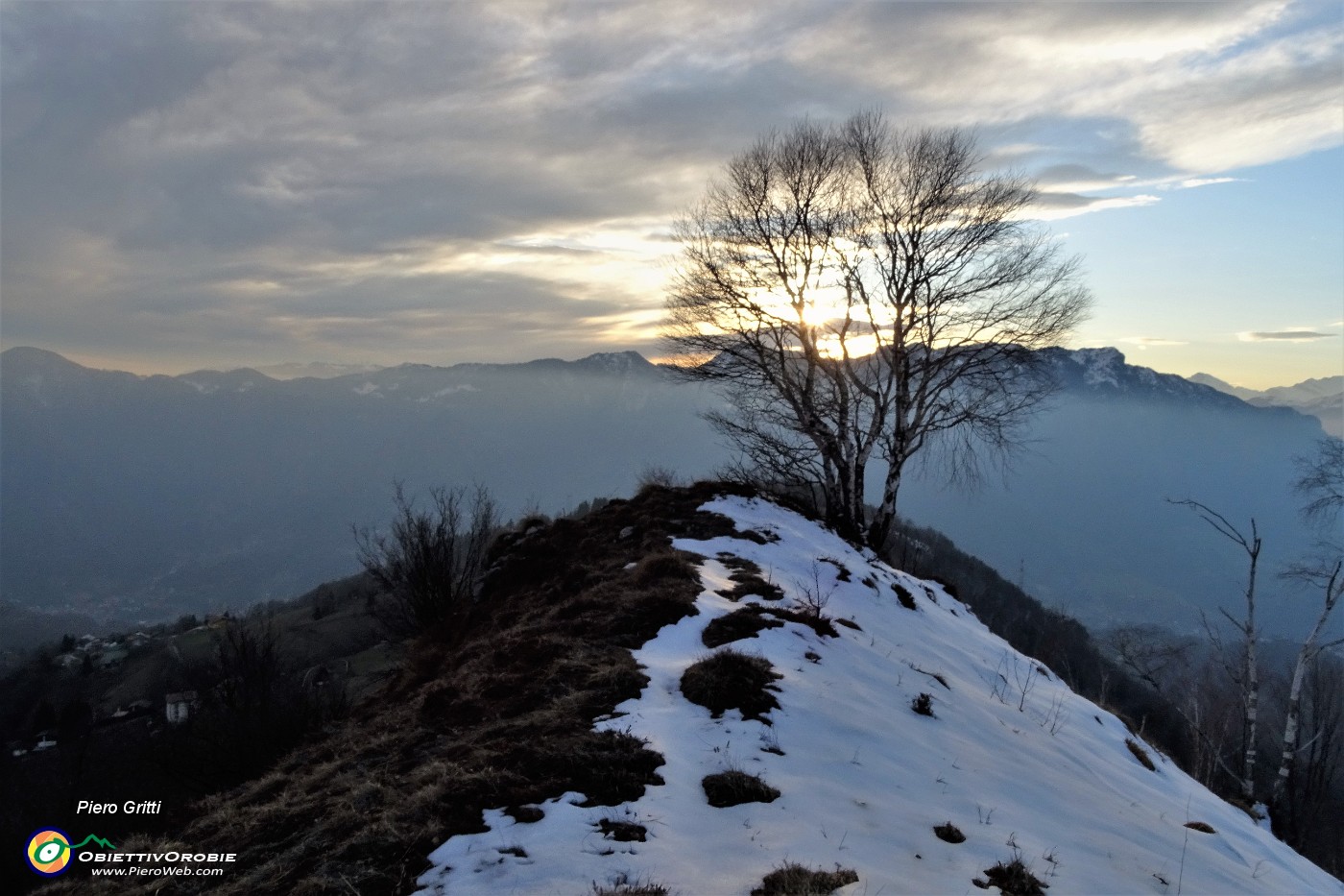 86 Il sole tramonta verso il Sornadello.JPG